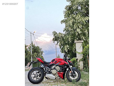 Ducati Streetfighter V S Model Naked Roadster Motor Sahibinden