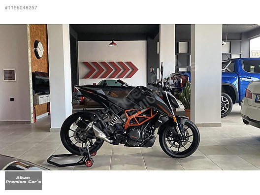 Ktm Duke Model Naked Roadster Motor Motosiklet Ma Azas Ndan