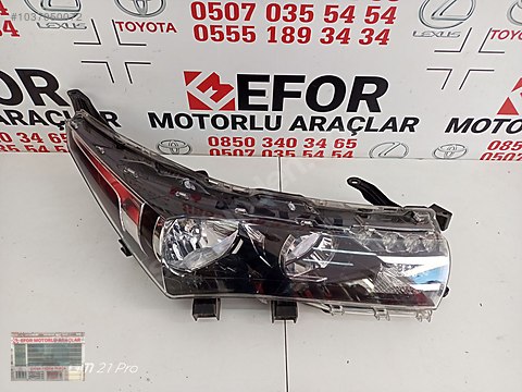 Otomobil Arazi Aracı Elektrik TOYOTA COROLLA SAĞ FAR ÇIKMA