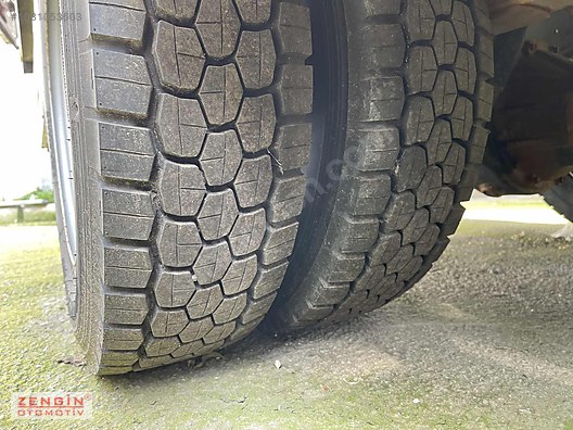 Galeriden Isuzu NPR 8