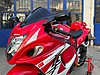 Kırmızı Suzuki GSX-R 1300 Hayabusa Manuel