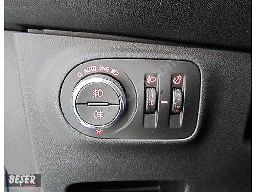 Vasıta / Otomobil / Opel / Corsa / 1.4 / Enjoy