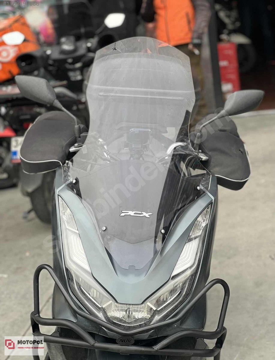 Görünüm Honda pcx 125 2021 2022 2023 ön siperlik camı uzun tur cam