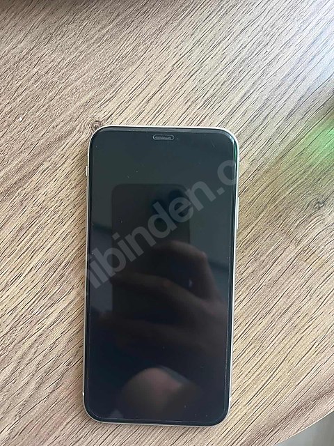 Apple iPhone 11 iPhone 11 64 GB türk malı garantisi bitti