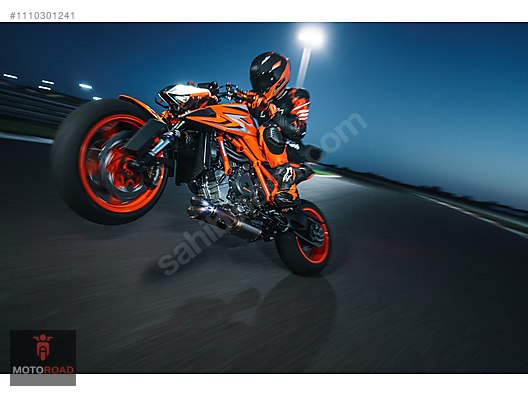 Ktm Super Duke R Model Naked Roadster Motor Motosiklet