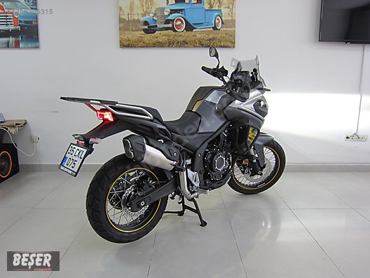 Voge 525 DSX Naked / Roadster