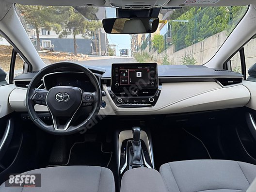 Vasıta / Otomobil / Toyota / Corolla / 1.8 Hybrid / Flame X-Pack