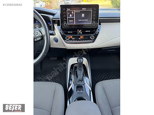 Vasıta / Otomobil / Toyota / Corolla / 1.8 Hybrid / Flame X-Pack