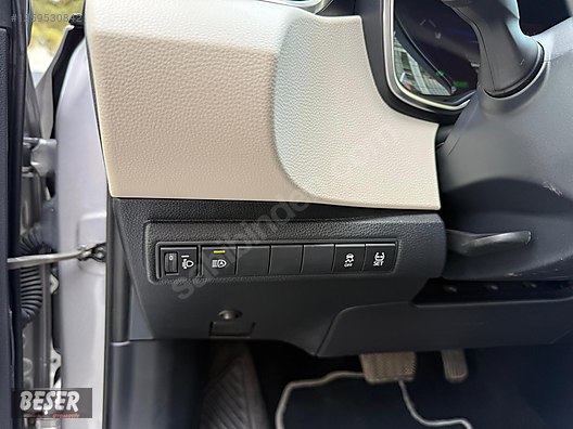 Vasıta / Otomobil / Toyota / Corolla / 1.8 Hybrid / Flame X-Pack