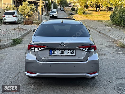 Vasıta / Otomobil / Toyota / Corolla / 1.8 Hybrid / Flame X-Pack
