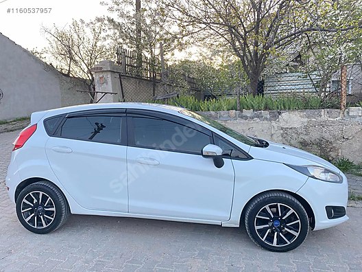 Ford Fiesta Tdci Trend Alaca M Arac Buldu Um I In Acil