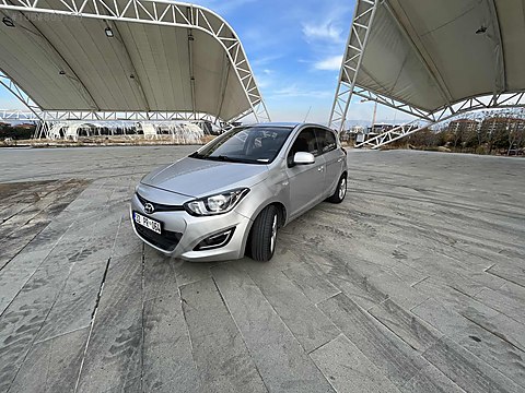 Hyundai i20 1 2 D CVVT Jump ACİL NAKİT İHTİYACINDAN SATILIK