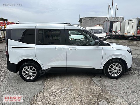 Vasıta / Minivan & Panelvan / Ford / Tourneo Courier / 1.5 EcoBlue Titanium