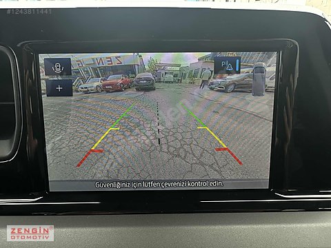 Vasıta / Minivan & Panelvan / Ford / Tourneo Courier / 1.5 EcoBlue Titanium