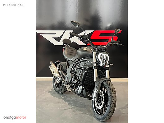 Benelli 502 C 2023 Model Naked Roadster Motor Motosiklet Mağazasından