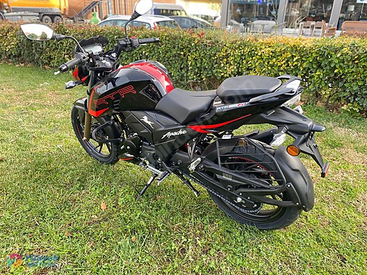 Tvs Apache Rtr Model Naked Roadster Motor Motosiklet