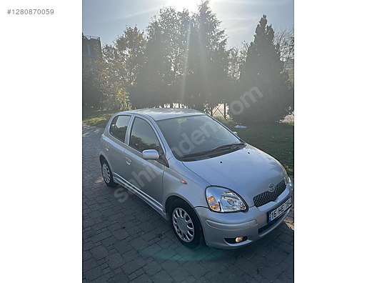 Vasıta / Otomobil / Toyota / Yaris / 1.3 / Sol