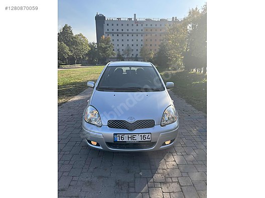 Vasıta / Otomobil / Toyota / Yaris / 1.3 / Sol