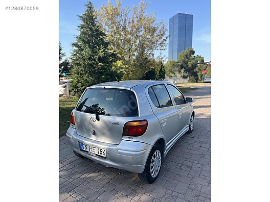 Vasıta / Otomobil / Toyota / Yaris / 1.3 / Sol