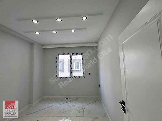 REALTY WORLD EFES'TEN DAVUTLAR MERKEZDE LÜKS 2+1 SIFIR DAİRE - Satılık Daire İlanları sahibinden.com'da