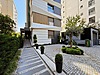 CADDEBOSTAN SAHİLDE ARA KAT EBV BANYO K.MUTFAKLI GENİŞ YENİ 2+1