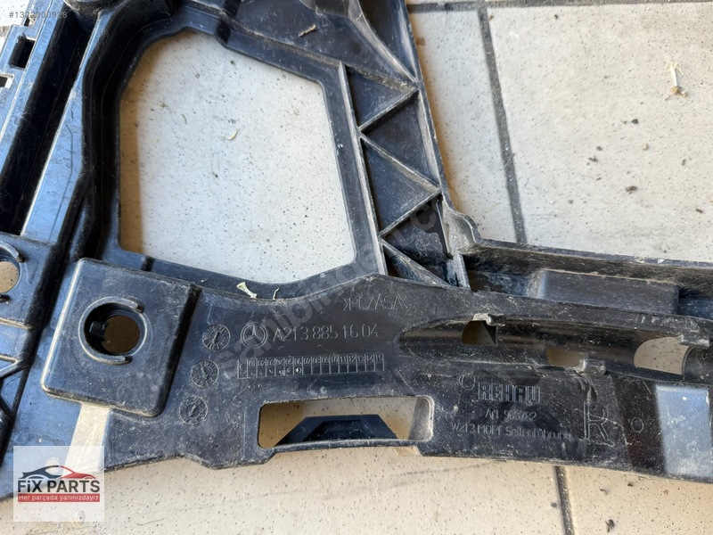 Mercedes E Tampon Braketi (Arka)