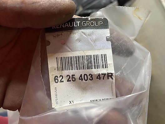 DACİA DUSTER ORJİNAL SIFIR ÖN TAMPON ORTA IZGARASI 622540347r