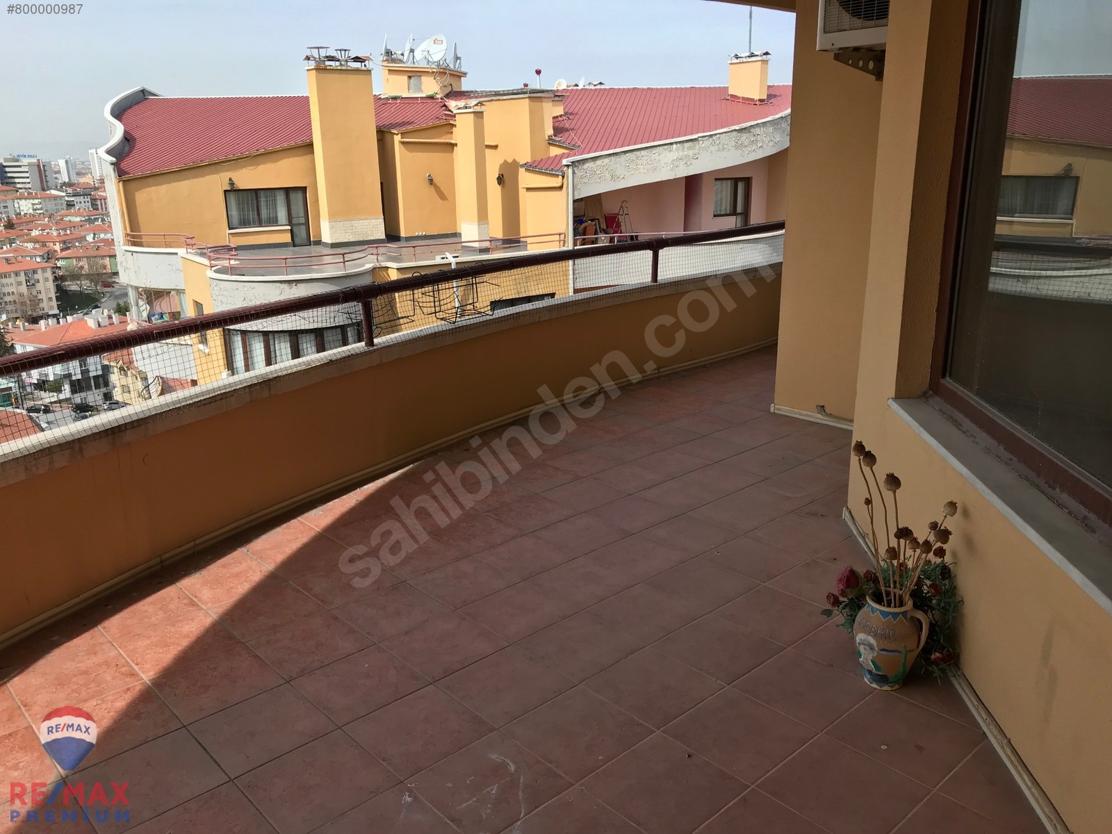 Emlak Ofisinden 4+1, 260 m² Kiralık Daire 4.500 TL�ye