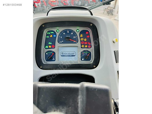 İş Makineleri & Sanayi / Tarım Makineleri / Traktör / New Holland / T4.70S