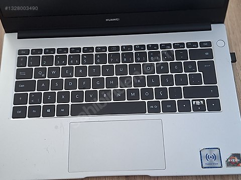 Huawei / İşlemci: AMD Ryzen 5 3500U Ekran: 14 inç sekiz çekirdekli