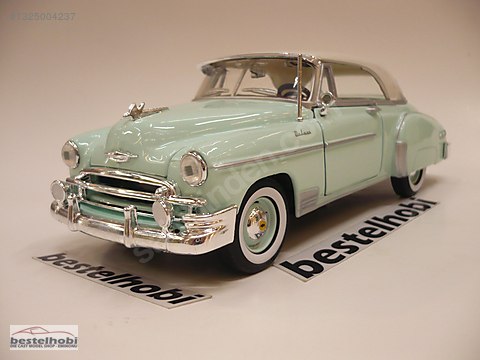 Motormax Diecast Model 1:24 Chevrolet Araba - 1325004237