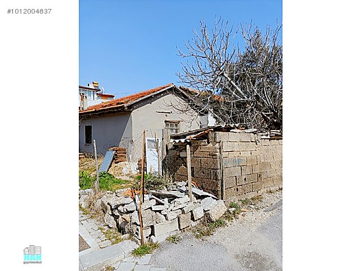 HAN GAYRİMENKUL DENİZLİ DEN MURATDEDE MAHALLESİNDE MÜSTAKİL EV