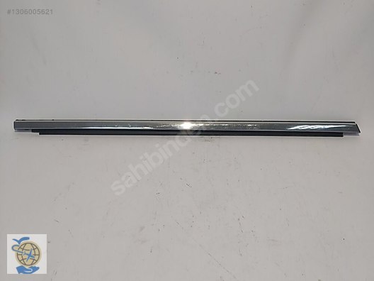 Megane 4-IV Sağ Ön Kapı Cam Dış Çıtası Nikelajı 808205726R - İlan