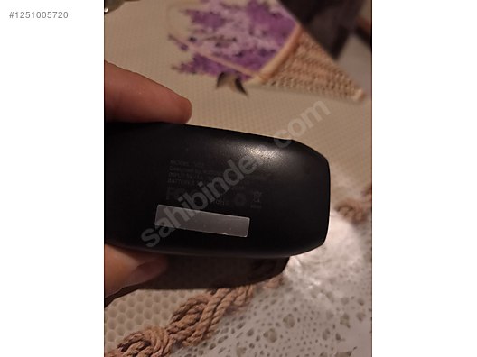 Used & Brand New Items / Cell Phones & Accessories / Accessories / Bluetooth Headphones