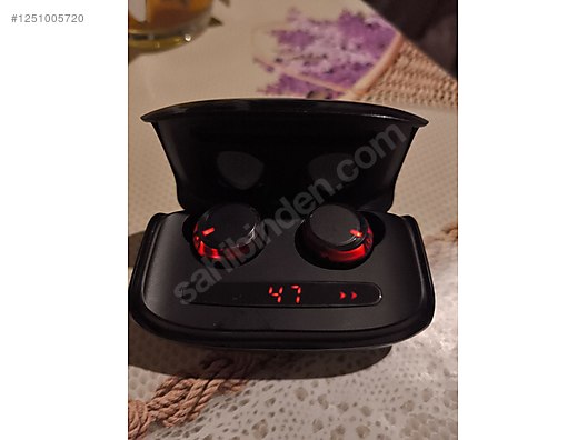 Used & Brand New Items / Cell Phones & Accessories / Accessories / Bluetooth Headphones