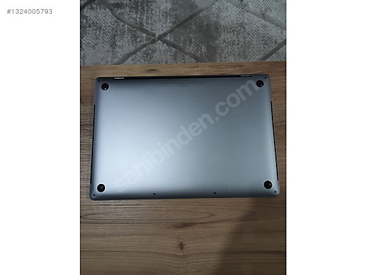 Apple Macbook / Temiz Temiz MacBook Pro 16 inç (2019) - i7 / 16GB