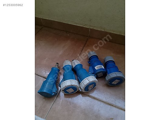 İkinci El ve Sıfır Alışveriş / Bahçe & Yapı Market / Yapı Malzemeleri / Elektrik Tesisatı / Fiş