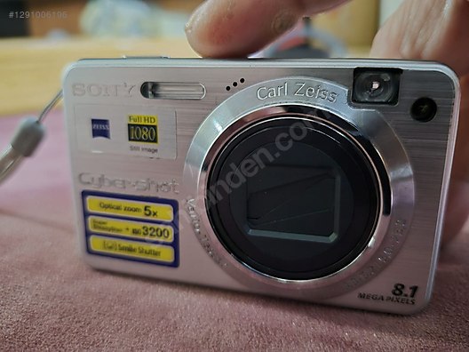 Compact / Sony / Cybershot DSC W150 / Sony Cyber-shot 8.1 MP Carl