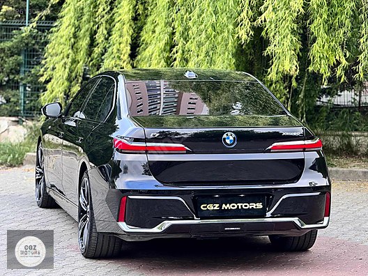 Vasıta / Otomobil / BMW / i Serisi / i7 / xDrive60 M Excellence