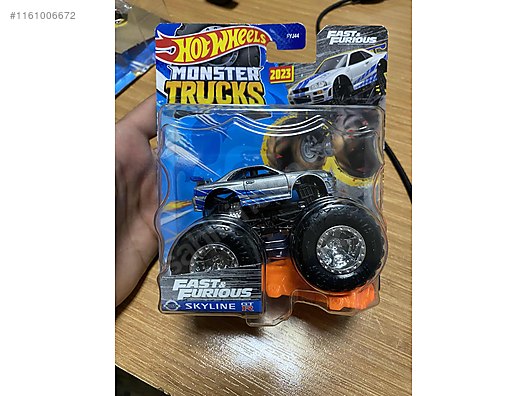 Monster truck diecast sale toys