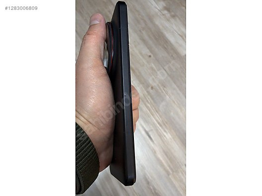 Used & Brand New Items / Cell Phones & Accessories / Cell Phones / Xiaomi / 15 Ultra