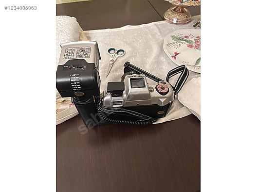 Used & Brand New Items / Cameras & Photographic Equipment / Analogue Film Cameras / 35 mm Film Cameras / Olympia