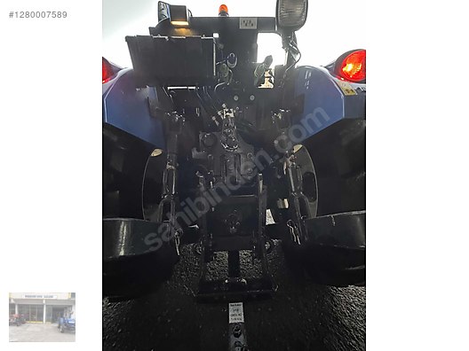 Machinery / Agricultural Machines / Tractors / New Holland / TD4.78B