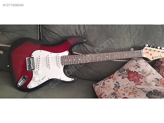 İkinci El ve Sıfır Alışveriş / Müzik / Müzik Aletleri / Telli Çalgılar / Gitar / Elektro