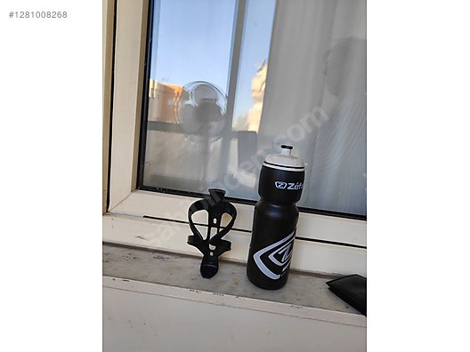 Used & Brand New Items / Sports / Bicycles / Accessories / Water cup