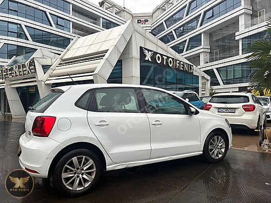 OTOFENİX 2017 VOLKSWAGEN POLO 1.2 TSI COMFORTLINE 70.500 KM