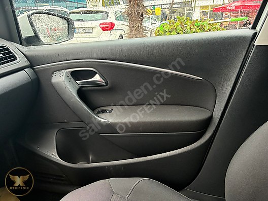 OTOFENİX 2017 VOLKSWAGEN POLO 1.2 TSI COMFORTLINE 70.500 KM