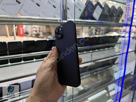 Used & Brand New Items / Cell Phones & Accessories / Cell Phones / Apple / iPhone 15