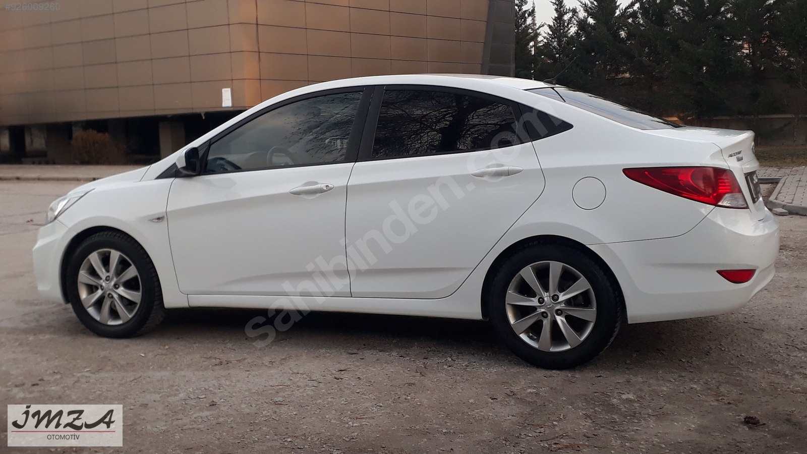 Hyundai accent blue crdi