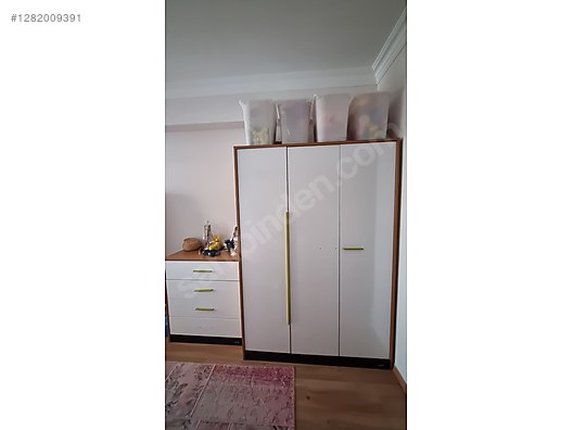 Used & Brand New Items / Home Decor / Furniture / Child & Teen Room / Cupboard